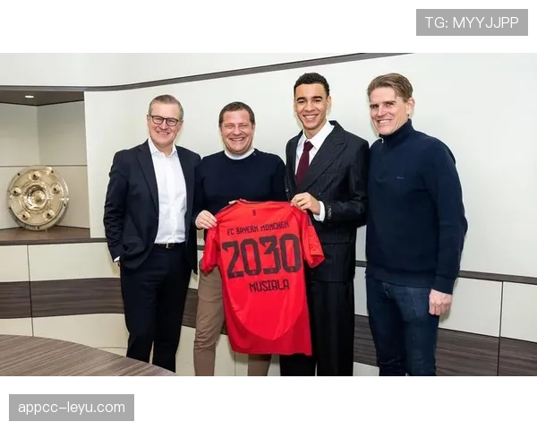 Musiala闪耀赛场，助力拜仁豪取关键积分