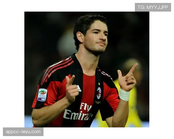 奥彭达身价飙升，闪耀赛场成足坛新星引全球关注