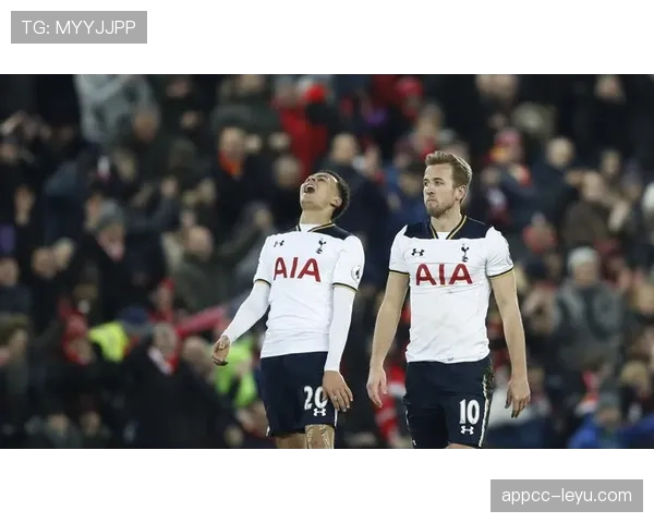 加克波状态回暖表现稳健，再度引发足坛关注