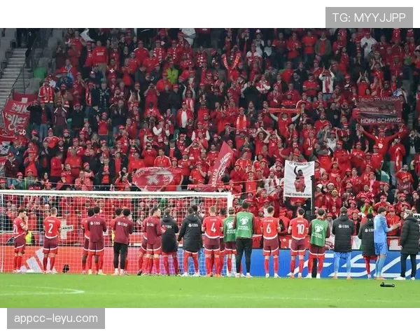 拜仁锋线火力全开,连胜势头助燃争冠希望 拜仁锋线火力全开,连胜势头助燃争冠希望