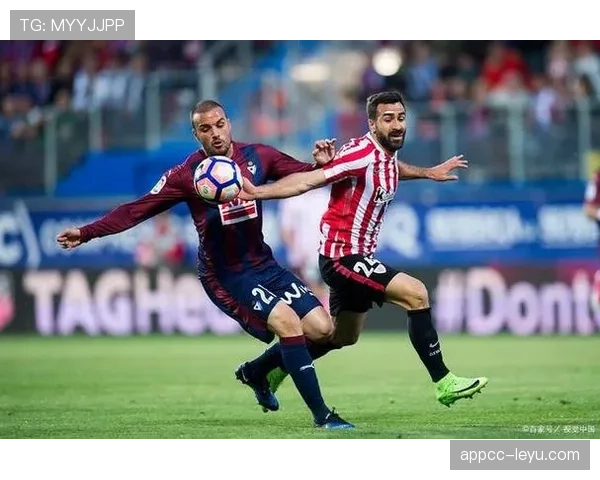 劳塔罗展现卓越适应力：与多类型锋线搭档默契配合，表现持续稳健